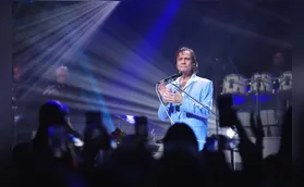 Grande dia: o Rei Roberto Carlos faz show em Londrina