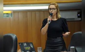 Justiça aceita denúncia contra Mara Boca Aberta e ex-deputados por suposta rachadinha