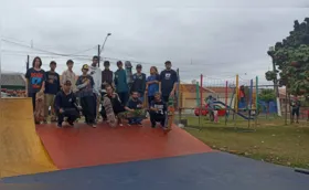 Skatistas protestam contra violência no Parigot de Souza