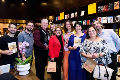 Fabio Garcia, João Varela, Rogério Volponi,  Alessandra Iasbek, Vânia Bigas, Karen Sinnema , Silvia Dorê, Luciana  Gusmão  e Sandro Herbst