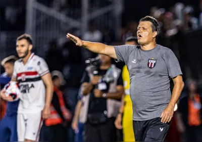 Imagem ilustrativa da imagem Após demitir Adilson Batista, Botafogo já tem novo treinador