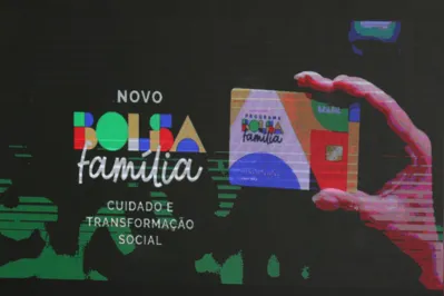 Imagem ilustrativa da imagem Bolsa Família paga valor menor e a menos famílias em julho