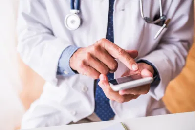 A proposta, de acordo com a entidade, é assegurar ao médico o direito de mostrar à população a amplitude de seus serviços
