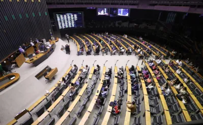 Imagem ilustrativa da imagem Câmara dos Deputados está com inscrições abertas para concurso