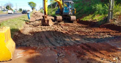 Imagem ilustrativa da imagem Começa recuperação do asfalto em trecho da marginal da 369