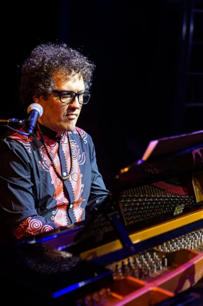 Imagem ilustrativa da imagem Daniel Belquer traz 'Drama Queen' a Londrina