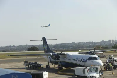 Imagem ilustrativa da imagem Doze mil passageiros devem passar pelo Aeroporto de Londrina no feriado