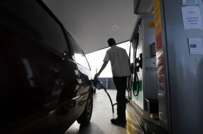 Imagem ilustrativa da imagem Inflação de março sobe 0,71% com pressão da gasolina