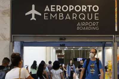 Redução do preço das passagens aéreas ajudaram na queda da inflação em maio