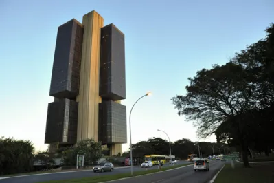 Em agosto, as atenções do mercado e do governo estarão voltadas ao prédio do Banco Central onde o Copom vai decidir sobre a queda dos juros