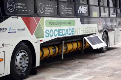 Apresentação do novo ônibus movido a Biometano/GNV em Curitiba