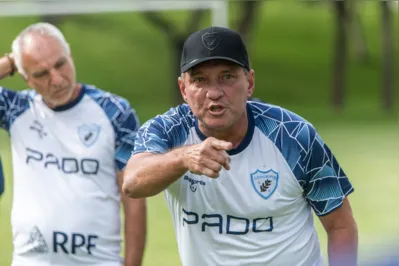 Imagem ilustrativa da imagem Londrina traz de volta PC Gusmão, agora como treinador