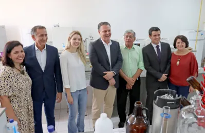 Imagem ilustrativa da imagem Ministros inauguram laboratório de FoodTech do IFPR