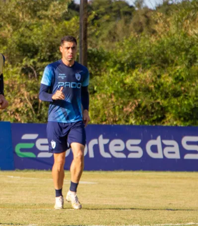 Após perder a posição de titular, Xandão deve ganhar nova chance com a chegada de PC Gusmão