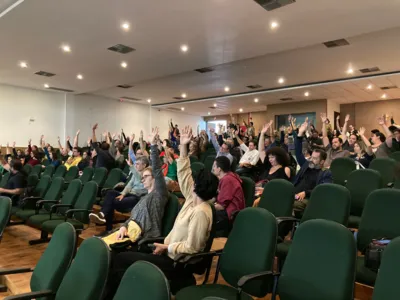 Nos últimos dias, houve uma sinalização em relação ao plano de carreira docente, que estava parado na Seap desde 11 de abril