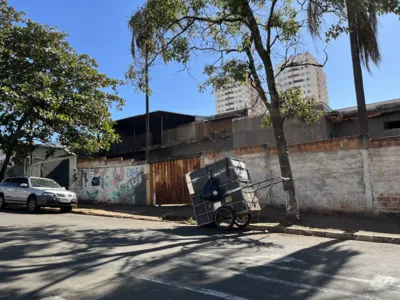 Imagem ilustrativa da imagem Proprietária autoriza prefeitura a demolir mocó da rua Belém