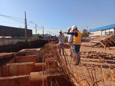 Auditores estiveram na obra da Leste-Oeste com a Rio Branco: medida faz parte do trabalho de acompanhamento de obras públicas