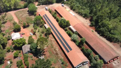 Ao todo, 144 placas fotovoltaicas foram instaladas na propriedade do produtor rural Ildo Rottoli