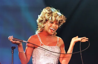 Tina Turner quebrou recorde de público no Maracanã num de seus shows no Brasil: foram 188 mil pessoas na plateia