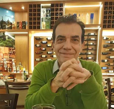Eduardo Baccarin-Costa:  "A ideia em 'Sobre Vivente' é mostrar a forma como os excluídos são tratados"