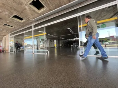 Imagem ilustrativa da imagem Vigias terceirizados começam a atuar na Rodoviária de Londrina