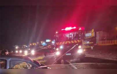 Imagem ilustrativa da imagem Motorista morre ao bater de frente com ônibus em Arapongas