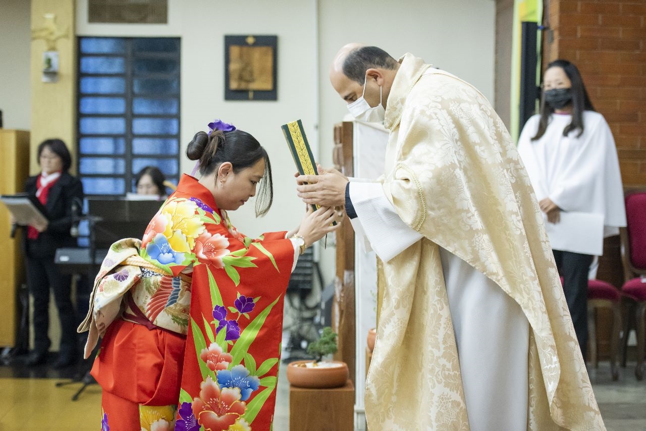 Missa em paróquia de Londrina lembra os 115 anos da imigração japonesa