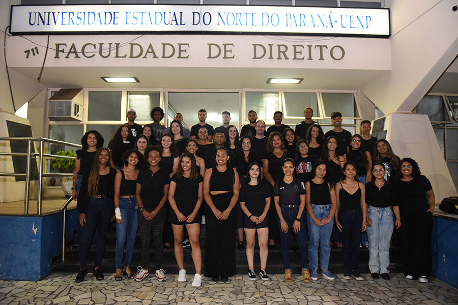 Uenp forma primeira turma de direito com alunos cotistas