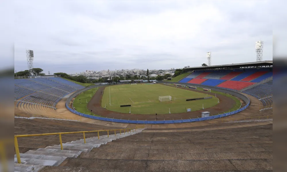 Fundação de Esportes e LEC prometem melhorias no estádio do Café para a disputa da Série C do Brasileiro, a partir de abril
