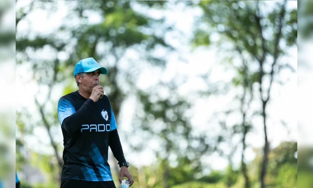 Emerson Ávila quer aproveitar bem as duas últimas semanas de treinamento para ajustar o Londrina para o início da Série C