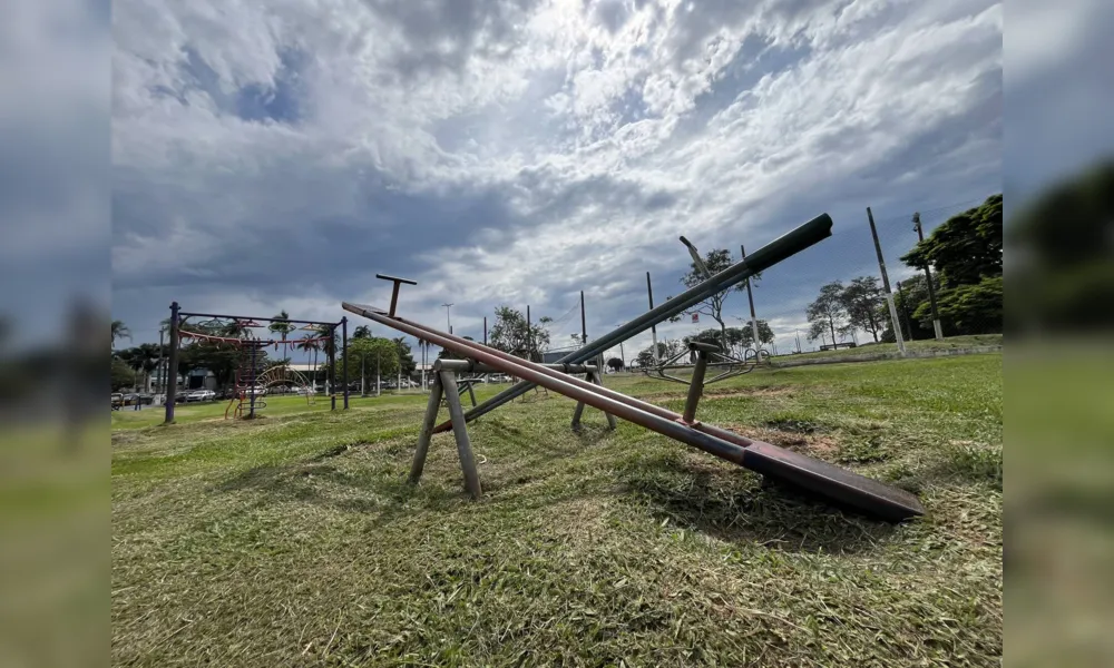 Imagem ilustrativa da imagem Licitação de R$ 335 mil prevê compra de parquinhos para praças de Londrina