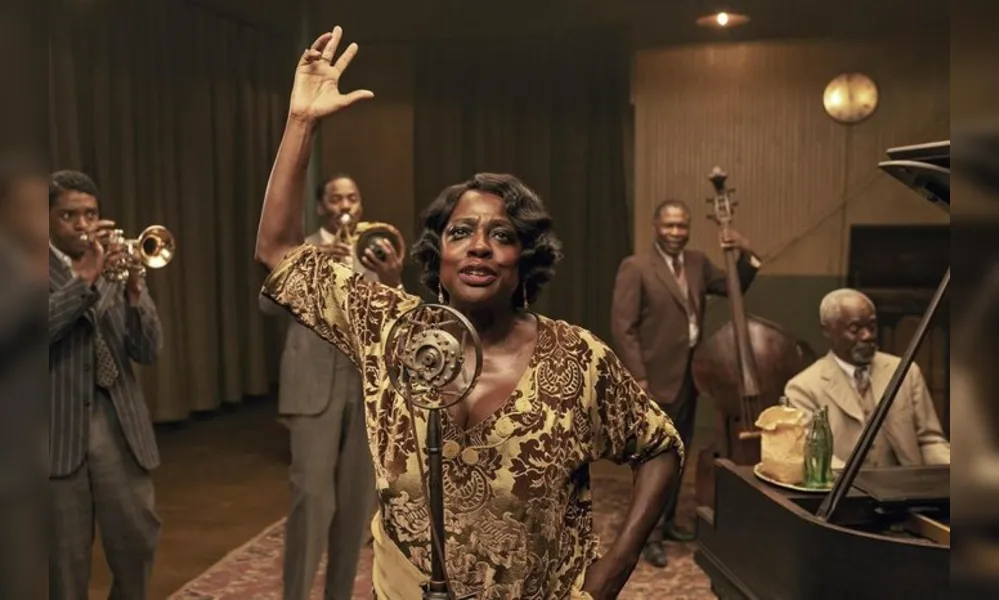 A Voz Suprema do Blues traz a história de uma cantora negra independente