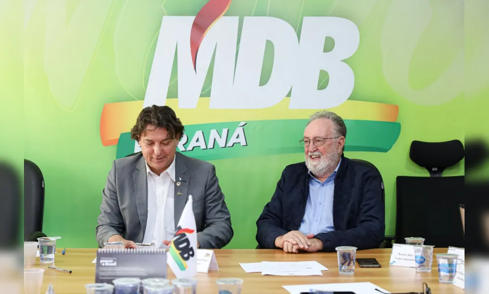 O presidente do MDB do Paraná, deputado estadual Anibelli Neto, e o deputado Tercílio Turini: “Agora, vamos fazer um trabalho para fomentar pré-candidatos a vereador"