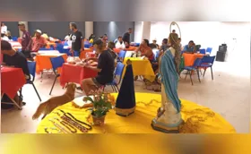Mesa farta e solidariedade marcam Dia Mundial dos Pobres em Londrina