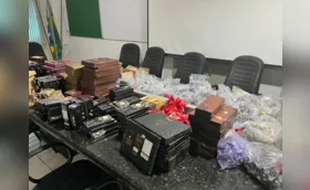 Polícia apreende chocolates roubados que eram vendidos no camelódromo