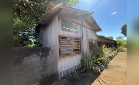 Prédio histórico vira símbolo do descaso na zona norte de Londrina