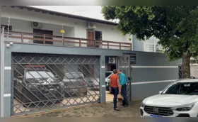 Suspeita de participação na morte de advogado se apresenta à polícia