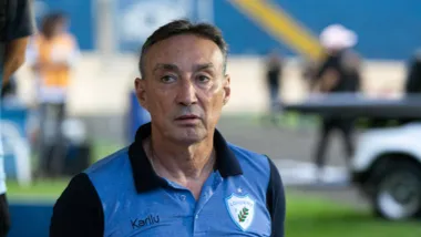 Roberto Fonseca vai dirigir o LEC nas duas últimas rodadas da Série B, mas não deve permanecer no Tubarão em 2024