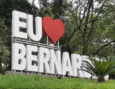 Imagem ilustrativa da imagem Amamos onde nascemos e vivemos