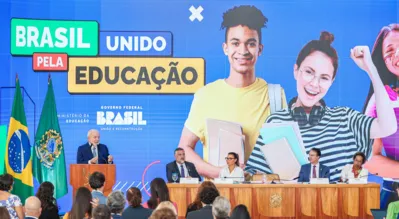 Estimativa é que o programa possa beneficiar 2,5 milhões de estudantes em todo país, ao custo anual previsto de R$ 7 bilhões