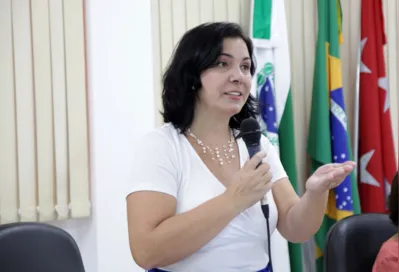 "É importante que a gente dê ao funcionário a tranquilidade de entender que, se ele for atacado, ele tem como se defender”,  justifica Flávia Cabral (PP)