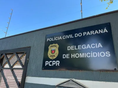 Imagem ilustrativa da imagem Casal foragido é suspeito de ter matado e incendiado corpo de advogado