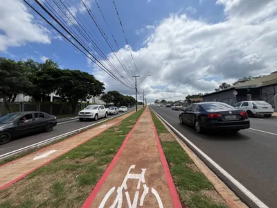 Imagem ilustrativa da imagem Com atraso, trânsito é liberado na duplicação da avenida Juvenal Pietraroia