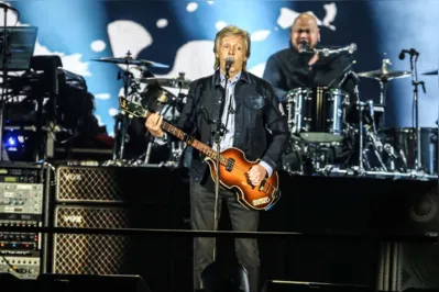 Imagem ilustrativa da imagem Como foi o show surpresa de Paul McCartney em Brasília