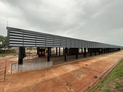 Os trabalhos começaram em agosto de 2022, com promessa de finalização em julho; depois foram autorizados aditivos de tempo para outubro, dezembro e fevereiro