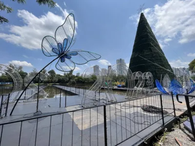 Imagem ilustrativa da imagem Decoração de Natal no lago Igapó deve ser inaugurada no sábado