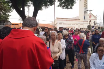 O  Domingo de Ramos foi celebrado com  missa campal, de manhã e à tarde, e procissão no Santuário de Nossa Senhora Aparecida, com a presença de muitos fiéis