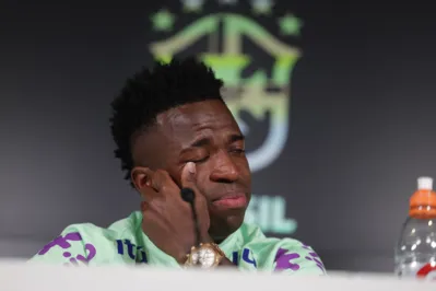 Vinicius Junior chorou ao falar sobre os constantes casos de racismo que enfrenta: "Cada vez estou mais triste, tenho menos vontade de jogar, mas vou seguir lutando"