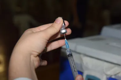 Imagem ilustrativa da imagem Estudo em Toledo alerta para necessidade de doses de reforço contra Covid