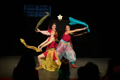 "As Multidançarinas", espetáculo da Grita Cia de Palhaças, traz uma interpretação da comicidade feminina